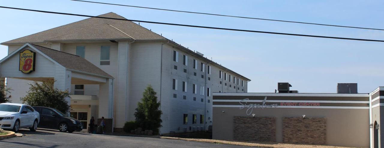Super 8 By Wyndham Rolla Motel Exterior photo
